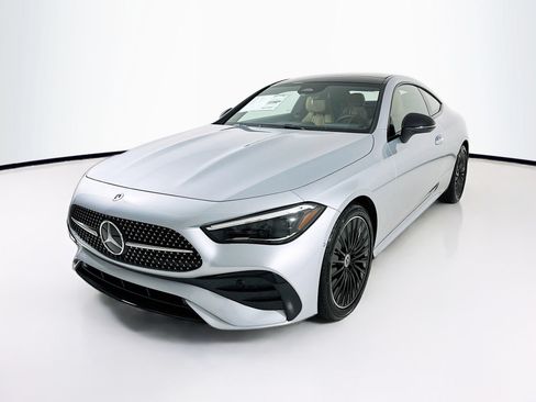 New 2026 Mercedes-Benz CLE 300 4MATIC Coupe image 3