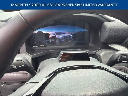 Used 2025 Ford Explorer Platinum w/ LUX Leather Package AWD/4WD image 5