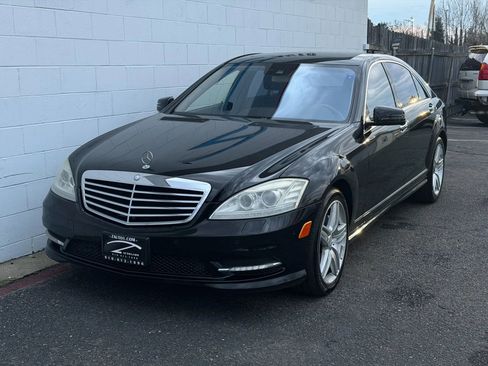 Used 2013 Mercedes-Benz S 550 S 550 Sedan 4D image 2