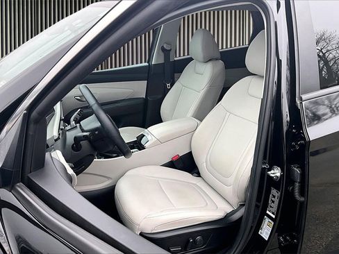Certified 2025 Hyundai Tucson SEL image 24