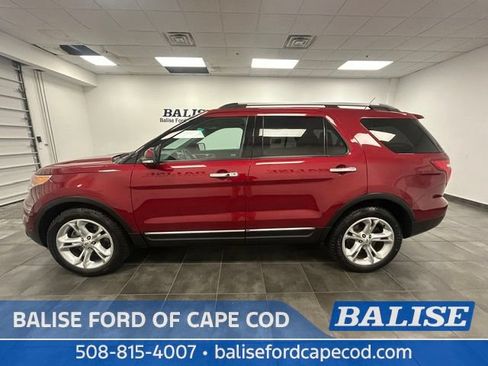 Used 2014 Ford Explorer Limited w/ Equipment Group 302A AWD/4WD image 4