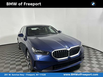 New 2026 BMW 530i xDrive w/ Premium Package