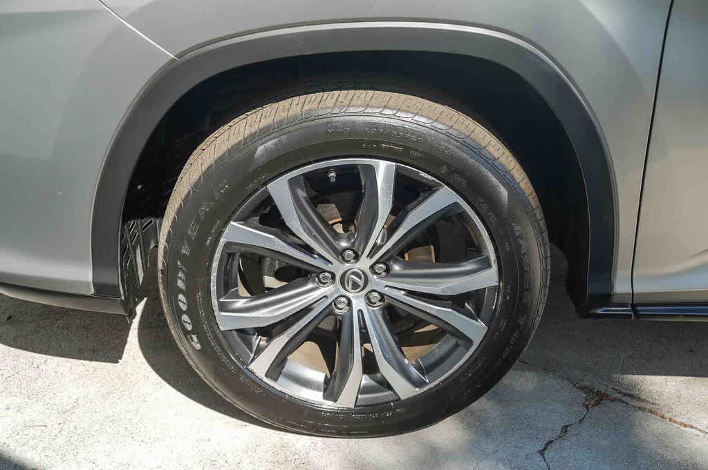 Used 2018 Lexus RX 350L FWD w/ Premium Package image 10