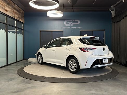 Used 2022 Toyota Corolla SE image 5