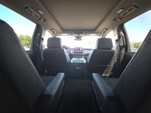 Used 2024 Chevrolet Tahoe LT w/ LT Signature Plus Package RWD image 20