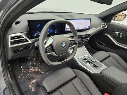 Used 2025 BMW 330i Sedan w/ Convenience Package RWD image 9