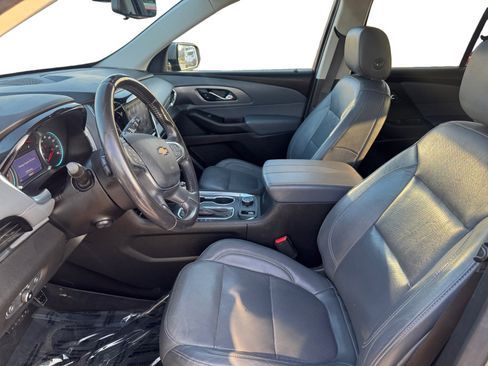 Used 2020 Chevrolet Traverse Premier image 9