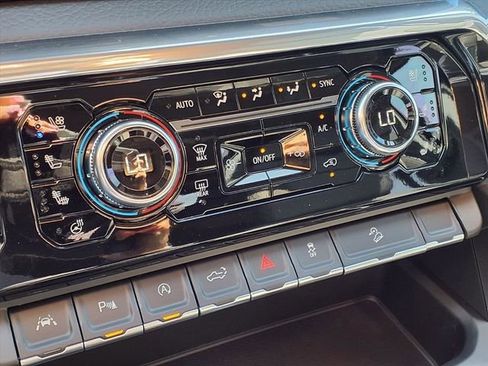 New 2026 GMC Sierra 1500 Denali image 13