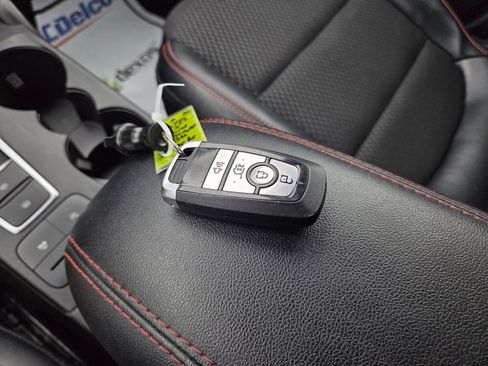 Used 2025 Ford Escape ST-Line FWD image 26