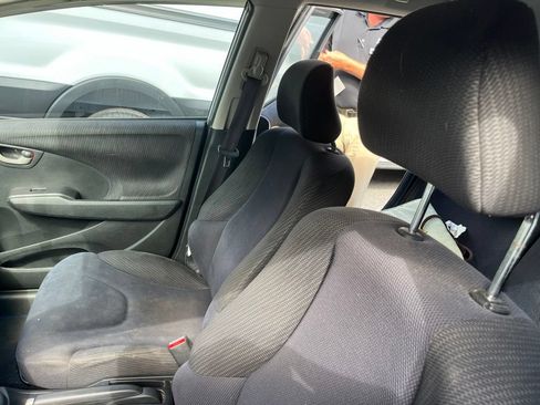 Used 2013 Honda Fit Sport image 18