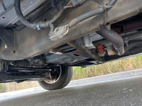 Used 2005 Ford F150 STX image 25