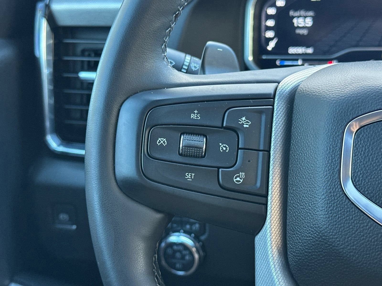 Used 2024 GMC Sierra 1500 Denali w/ Denali Reserve Package AWD/4WD image 29