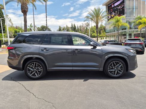New 2026 Lexus TX 350 AWD image 4