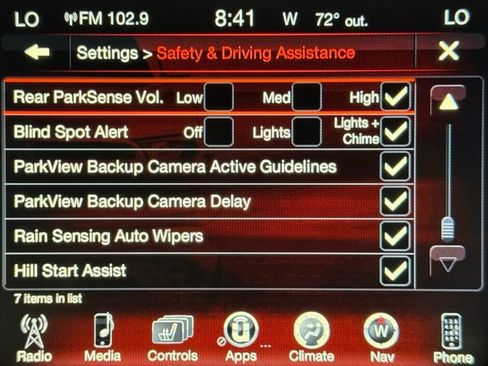 Used 2016 Dodge Challenger R/T Scat Pack w/ Leather Interior Group image 31