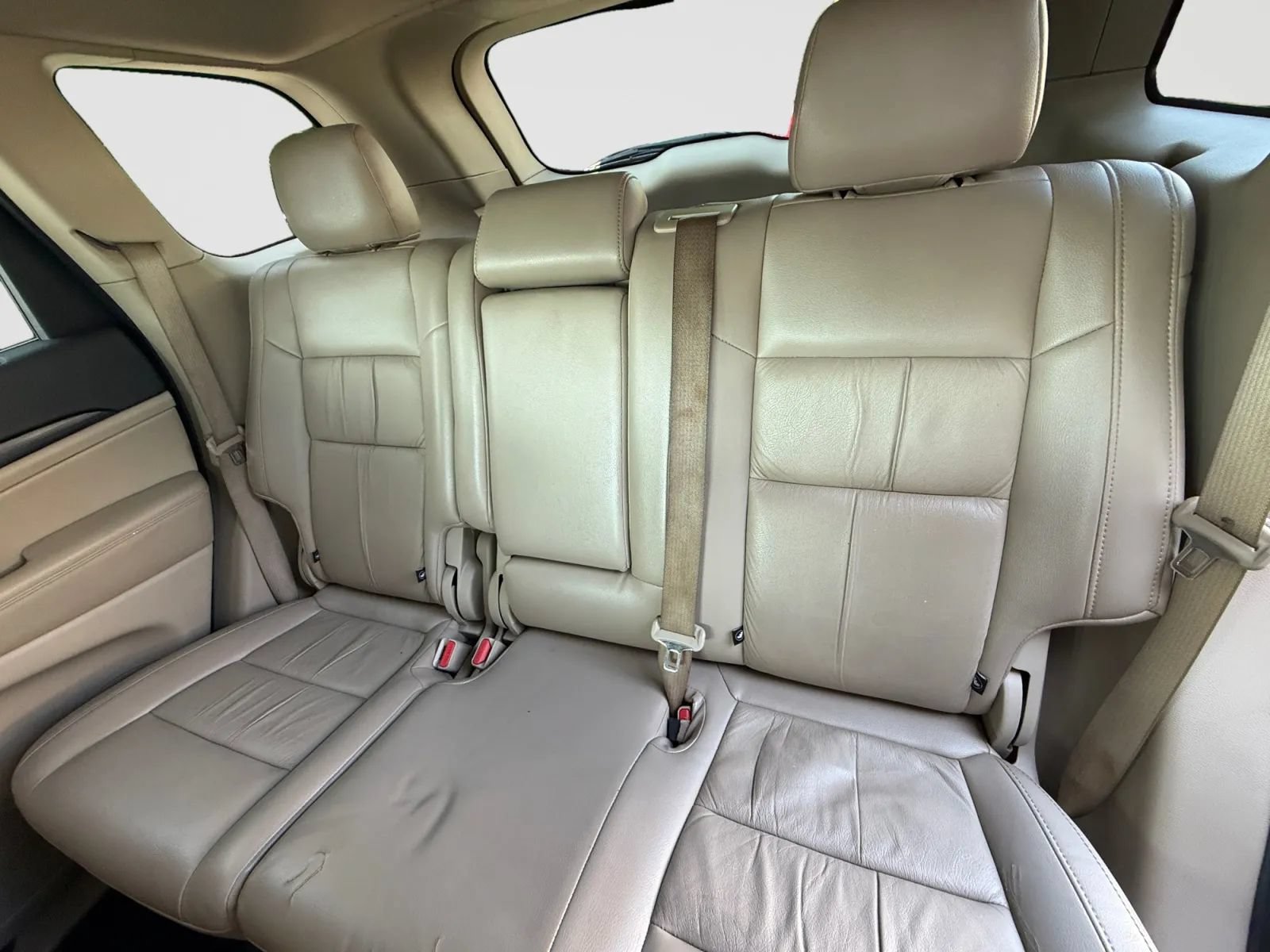 Used 2022 Jeep Grand Cherokee Laredo E AWD/4WD image 15