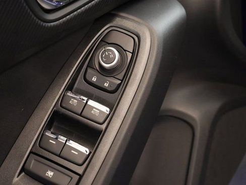 New 2026 Subaru Crosstrek 2.5i Limited w/ Popular Package #3A image 11