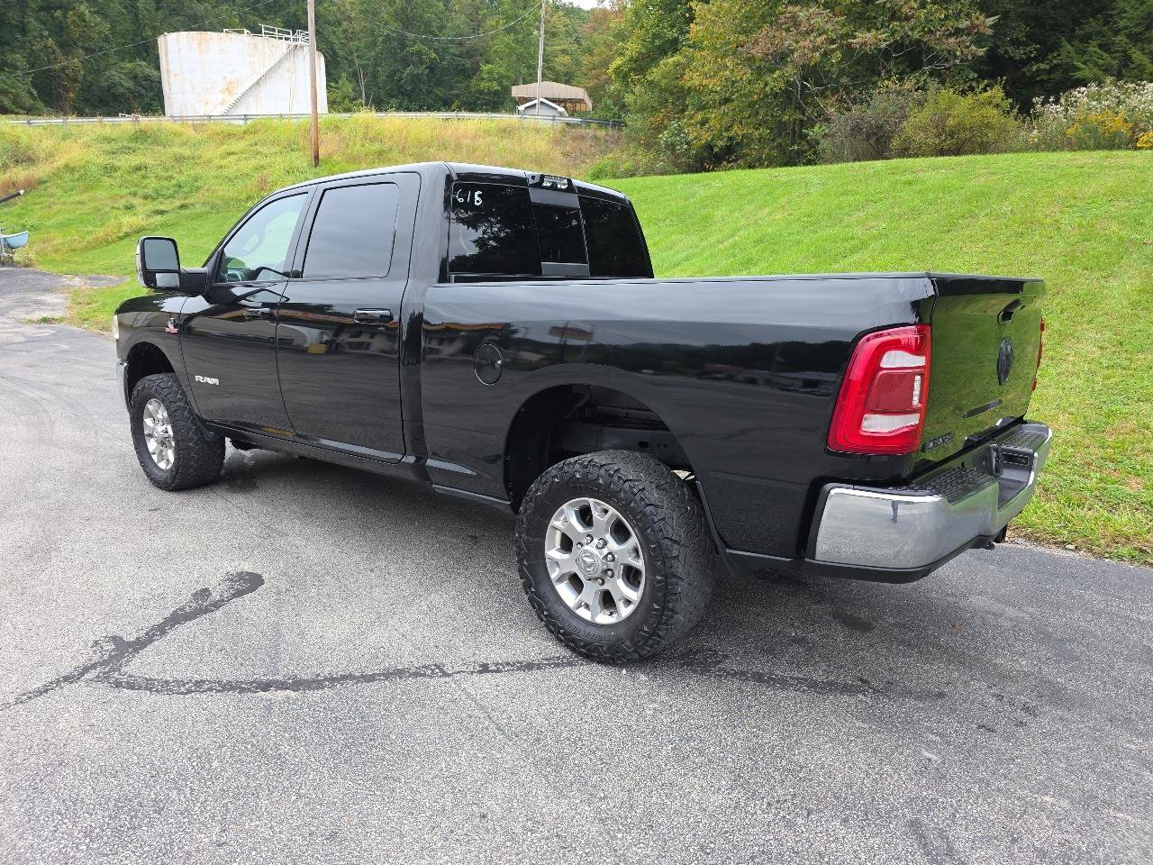 Used 2023 RAM 2500 Laramie AWD/4WD image 6