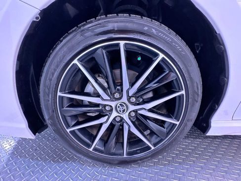 Used 2024 Toyota Camry SE FWD image 10