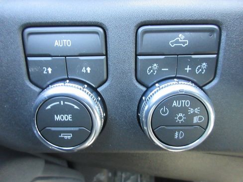 New 2026 GMC Sierra 1500 Elevation w/ Elevation Select Package image 17