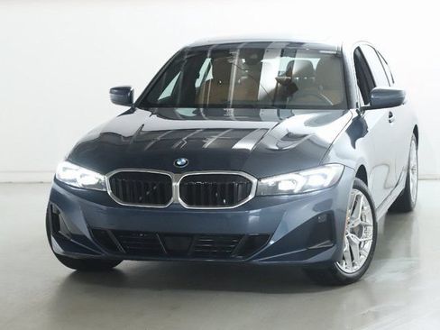 Used 2026 BMW 330i xDrive Sedan w/ Convenience Package AWD/4WD image 3