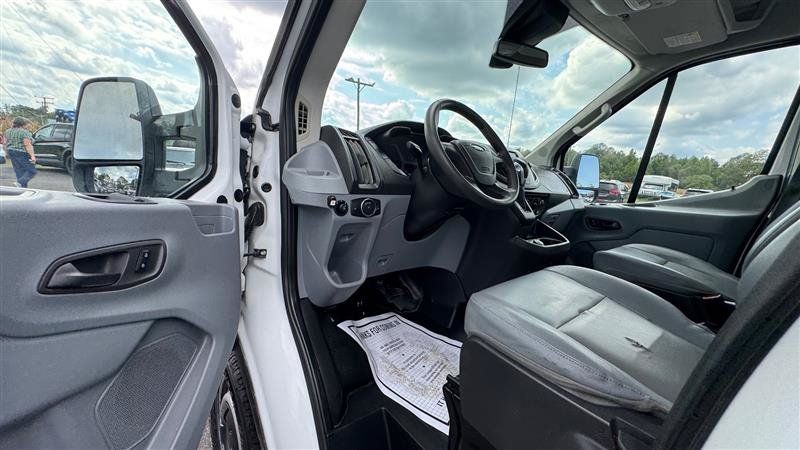 Used 2018 Ford Transit 250 138 RWD image 36