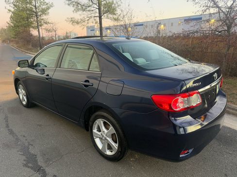 Used 2013 Toyota Corolla LE w/ Premium Pkg image 3