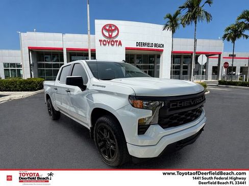 Used 2025 Chevrolet Silverado 1500 Custom w/ Turbomax Blackout Package AWD/4WD image 1