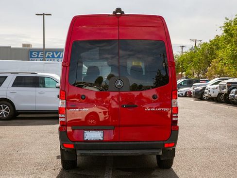 Used 2016 Mercedes-Benz Sprinter 2500 image 6