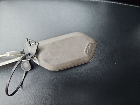 Used 2025 Kia Telluride S image 54