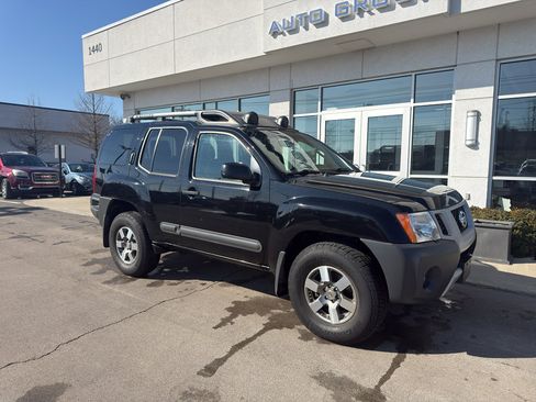 Used 2013 Nissan Xterra PRO-4X image 10