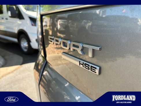 Used 2018 Land Rover Range Rover Sport HSE AWD/4WD image 25