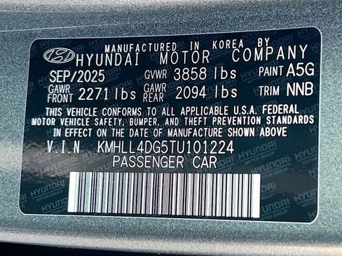 New 2026 Hyundai Elantra SE FWD image 30