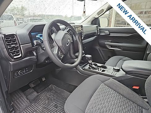 Used 2024 Ford Ranger XLT w/ Technology Package image 11