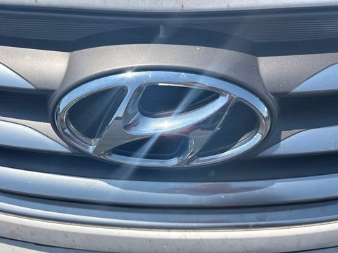 Used 2018 Hyundai Santa Fe Sport AWD/4WD image 21