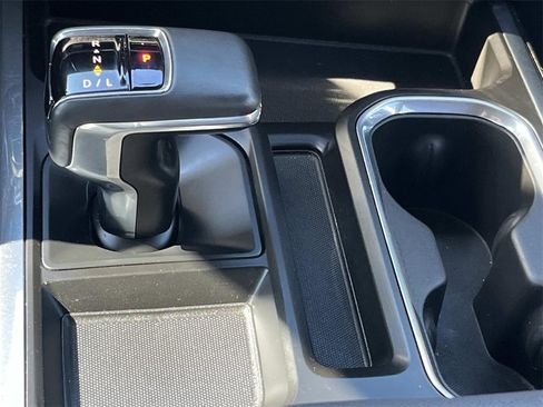 Used 2023 Chevrolet Silverado 1500 RST image 39