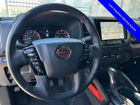 Used 2023 Nissan Frontier PRO-4X w/ Technology Package image 14