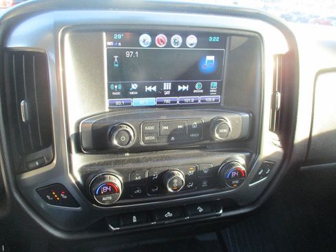 Used 2018 Chevrolet Silverado 1500 LT w/ All Star Edition image 23