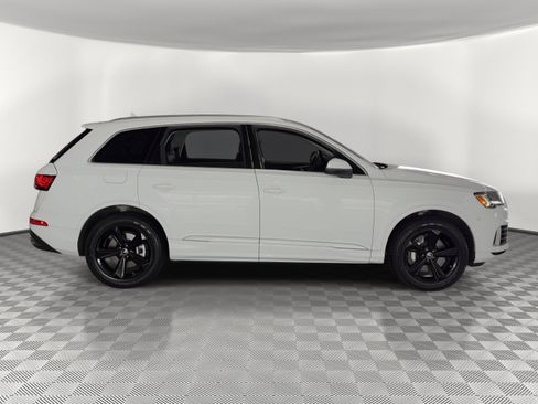 Used 2023 Audi Q7 3.0T Premium AWD/4WD image 8
