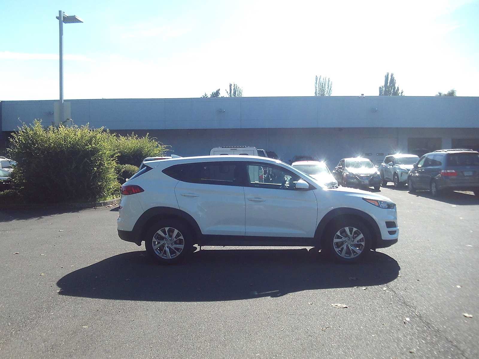 Used 2020 Hyundai Tucson SE w/ Cargo Package AWD/4WD image 6