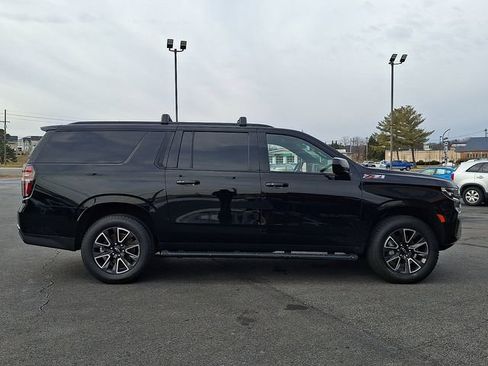 Used 2021 Chevrolet Suburban Z71 image 7