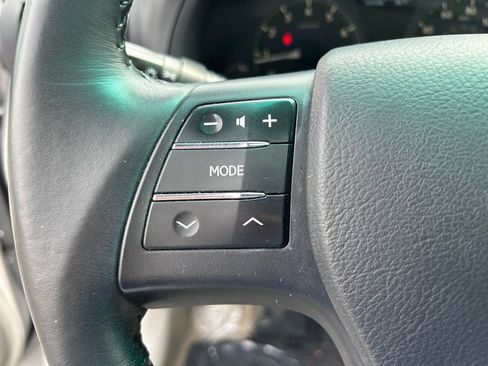 Used 2011 Lexus RX 350 2WD w/ Premium Pkg image 21