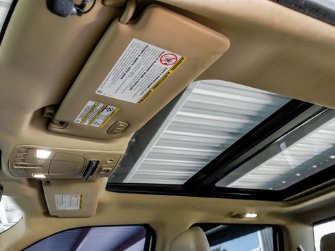 Used 2017 Ford F250 Lariat w/ Lariat Ultimate Package image 21