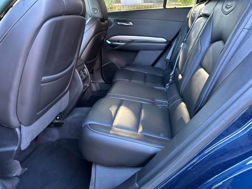 Used 2019 Cadillac XT4 Premium Luxury FWD image 25