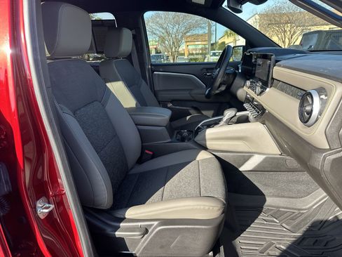 Certified 2024 Chevrolet Colorado ZR2 w/ Technology Package image 22