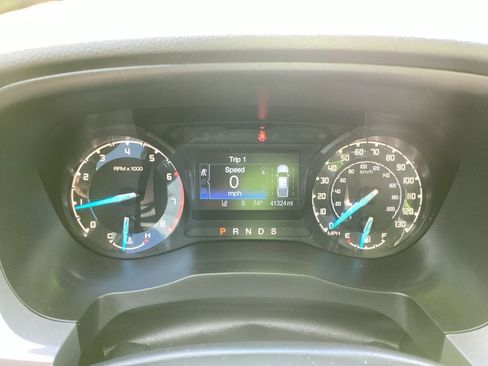 Used 2023 Ford Ranger XLT w/ Equipment Group 301A Mid image 12