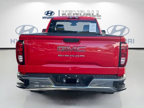 Used 2025 GMC Sierra 1500 Pro w/ Convenience Package image 5