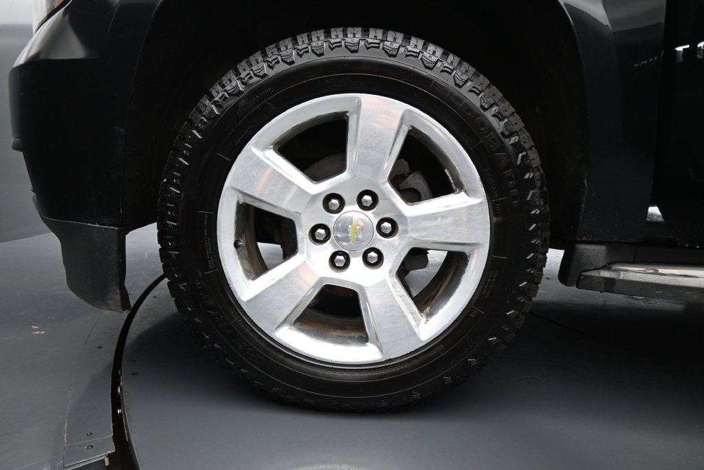 Used 2015 Chevrolet Tahoe LT w/ Max Trailering Package AWD/4WD image 29