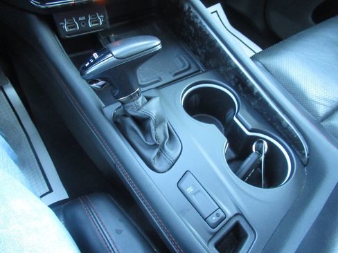 Used 2024 Dodge Durango R/T AWD/4WD image 30