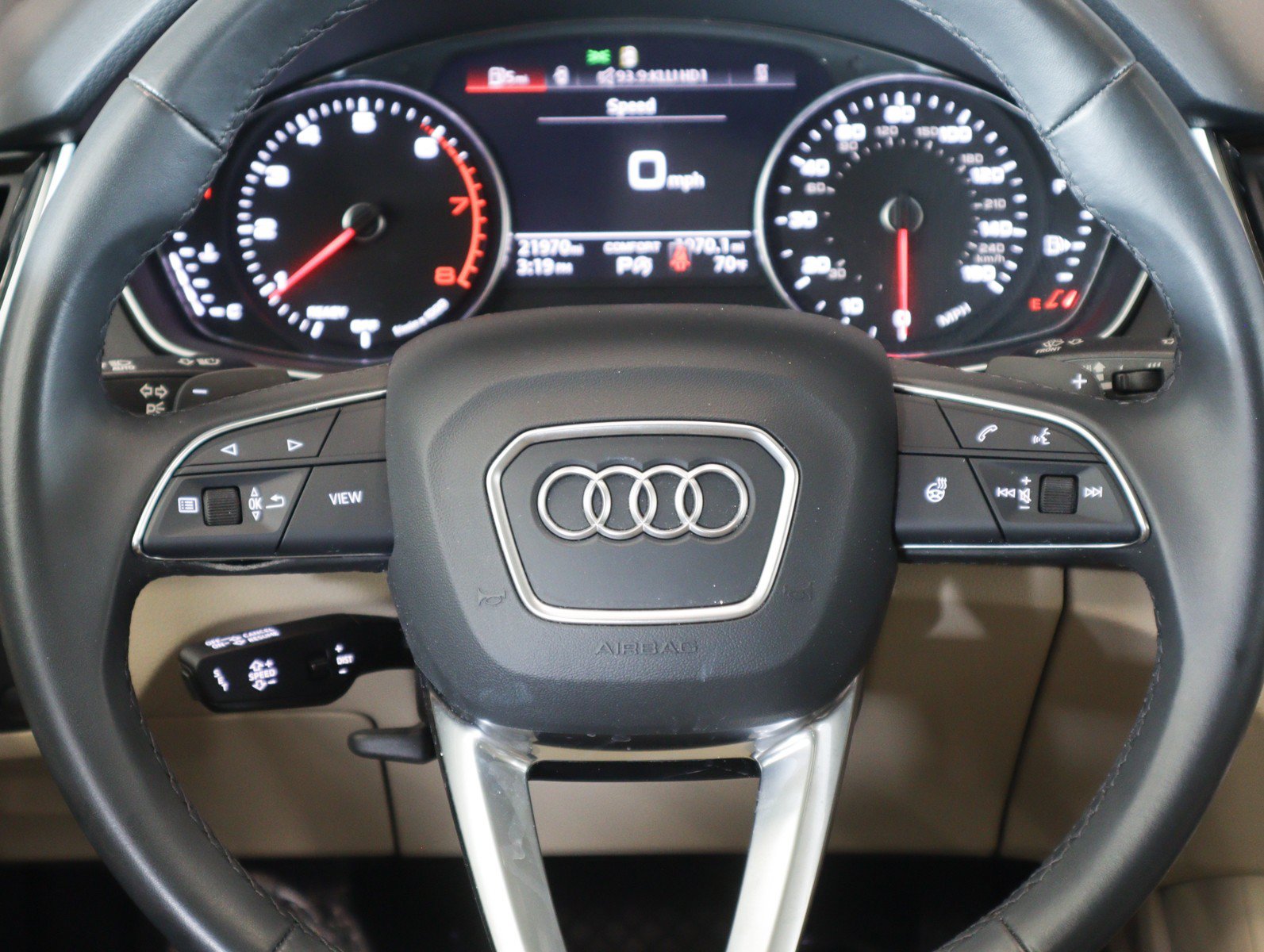 Used 2023 Audi Q5 2.0T Premium w/ Convenience Package AWD/4WD image 16