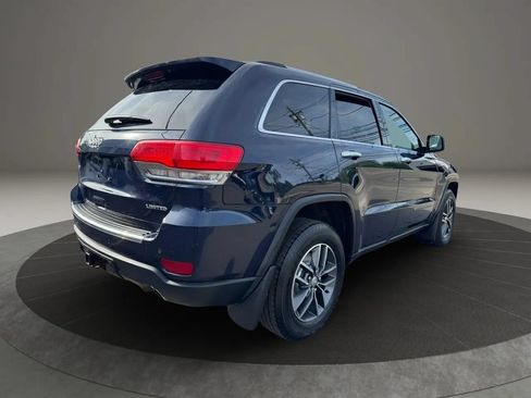Used 2017 Jeep Grand Cherokee Limited AWD/4WD image 5